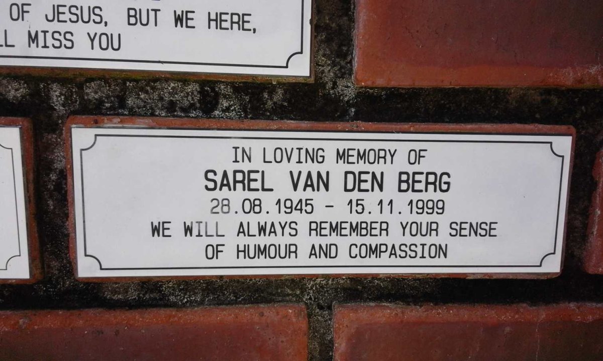 BERG Sarel, van den 1945-1999