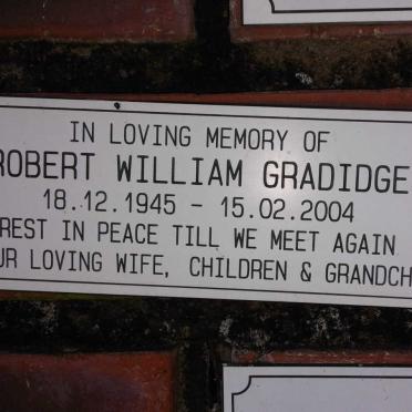 GRADIDGE Robert William 1945-2004