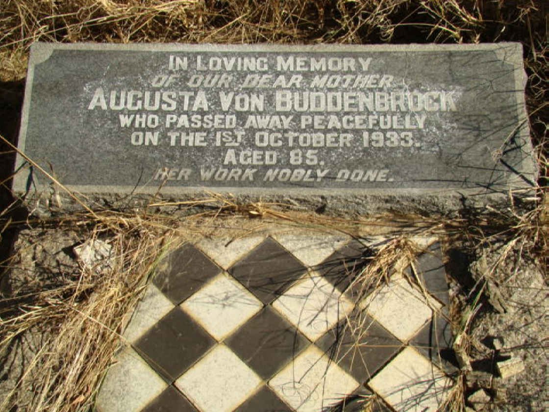 BUDDENBROCK Augusta, von -1933