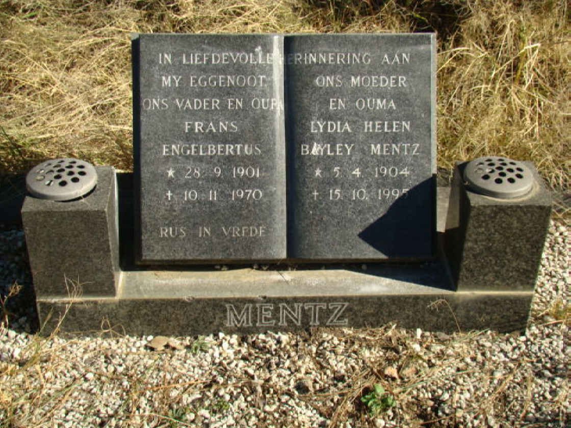 MENTZ Frans Engelbertus 1901-1970 &amp; Lydia Helen Bayley 1904-1995