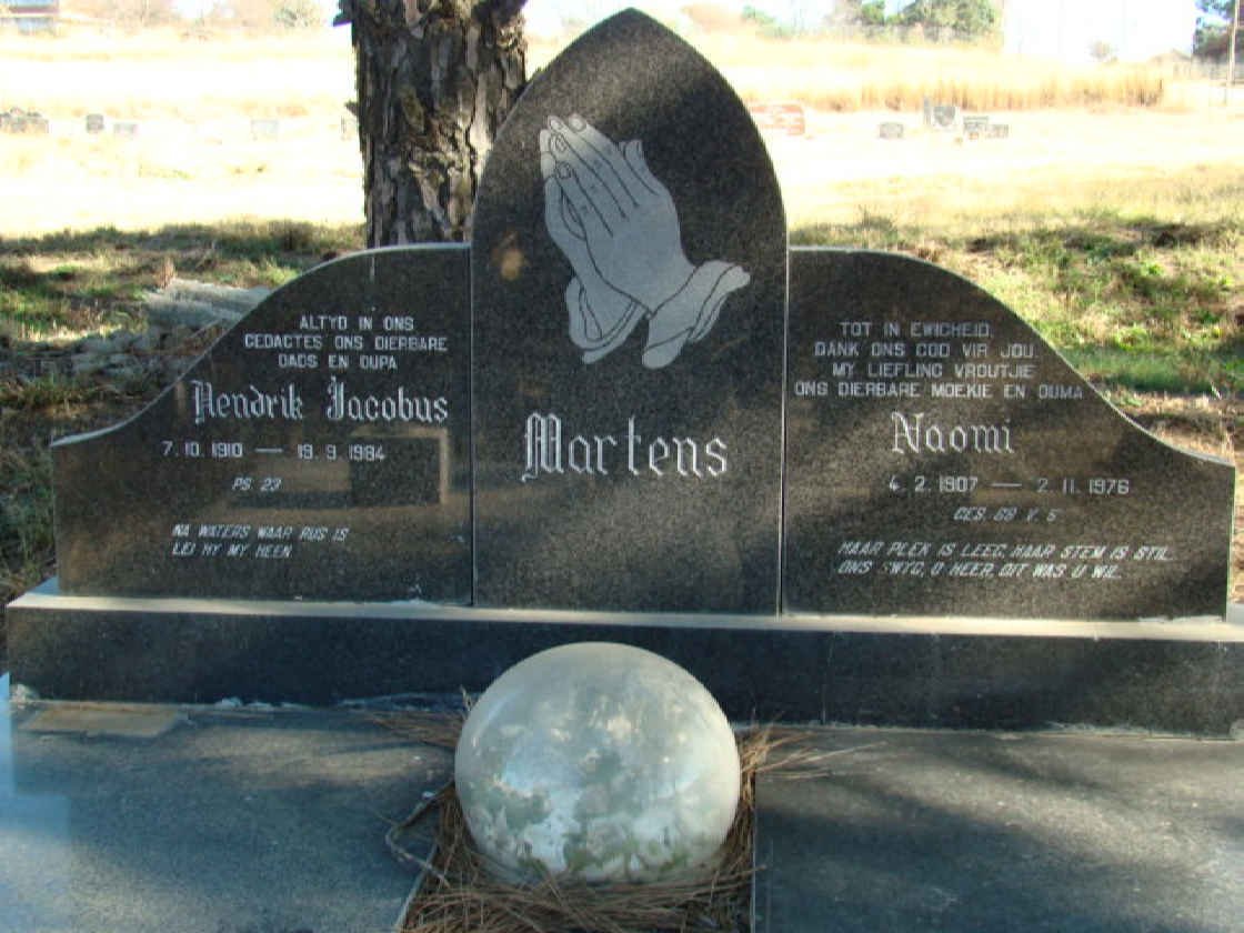 MARTENS Hendrik Jacobus 1910-1984 &amp; Naomi 1907-1976
