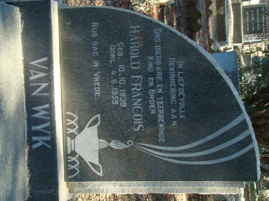 WYK Harold Francois, van 1939-1959