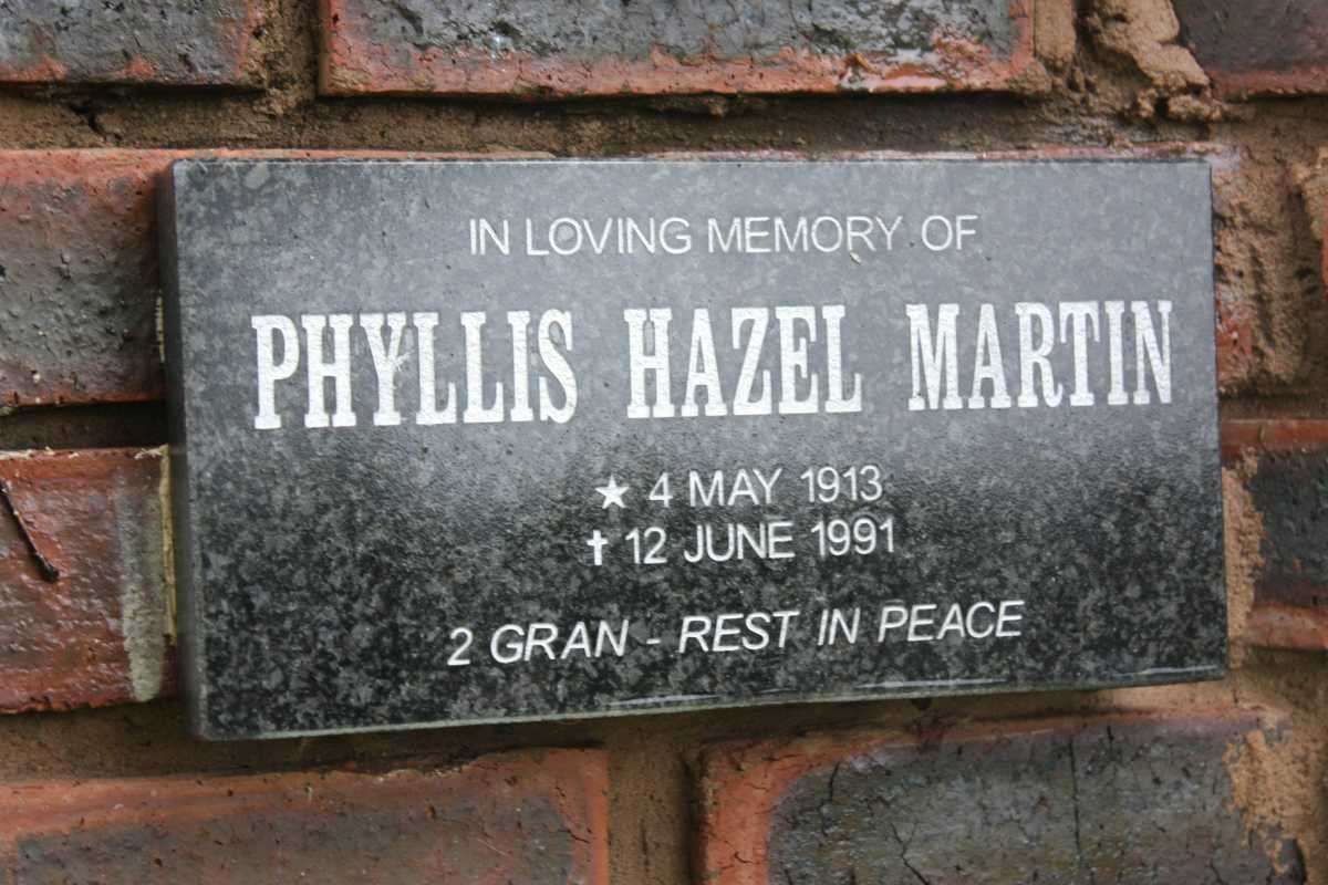 MARTIN Phyllis Hazel 1913-1991