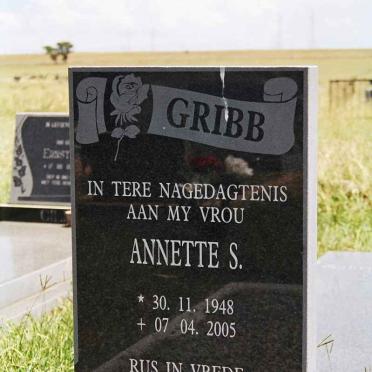 GRIBB Annette S. 1948-2005