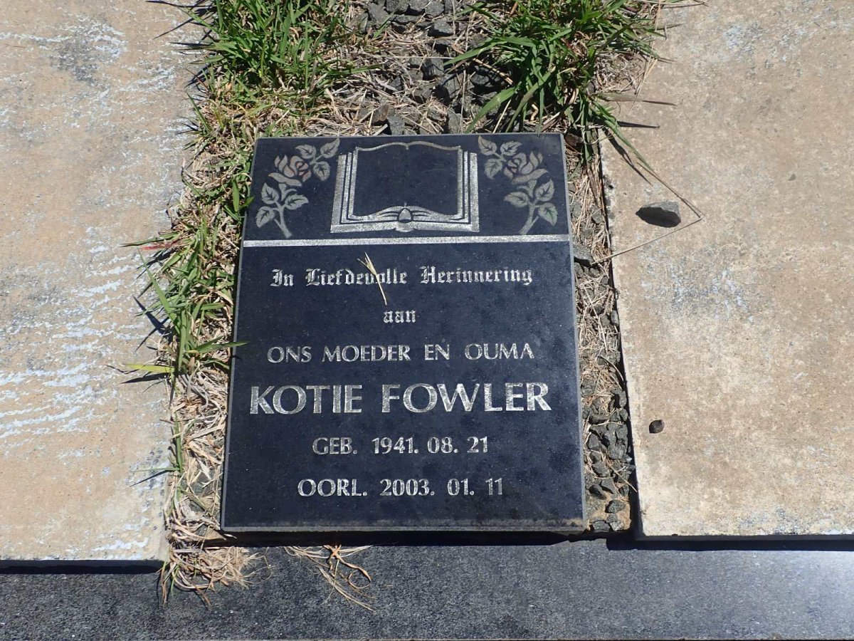 FOWLER Kotie 1941-2003
