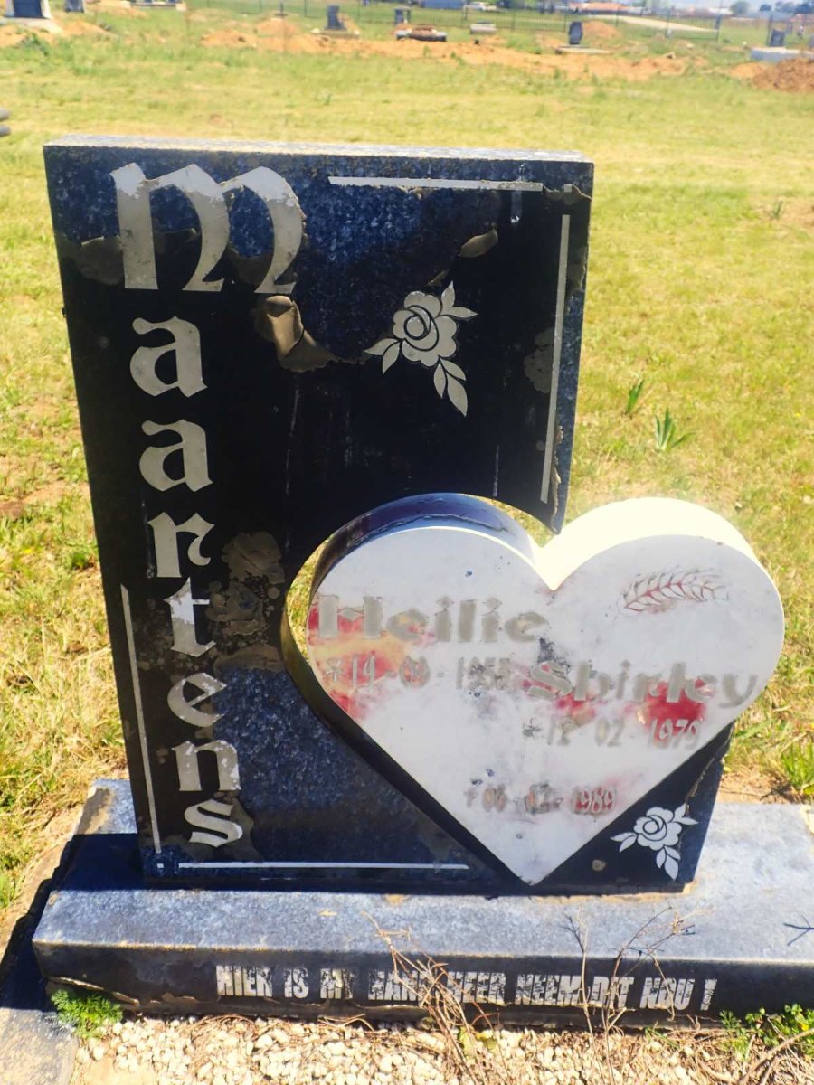 MAARTENS Hollie -1955 :: MAARTENS Shirley 1979-1989