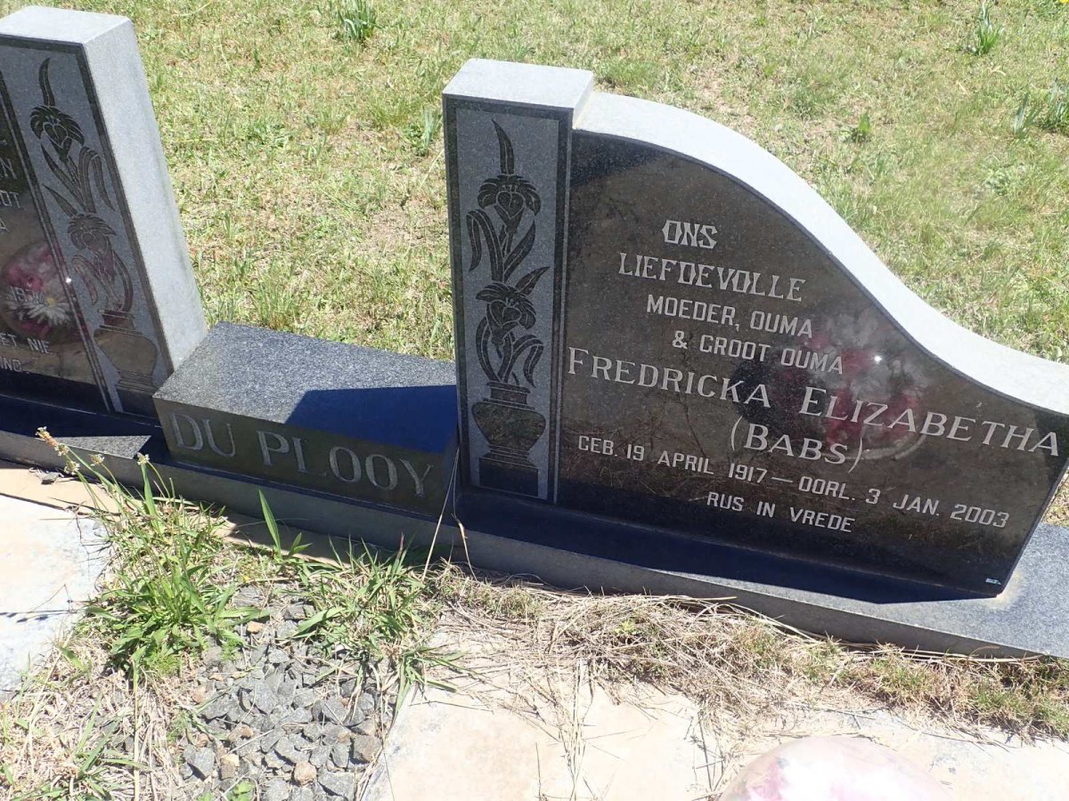 PLOOY Gert Willem, du 1913-1974 &amp; Fredericka Elizabetha 1917-2003