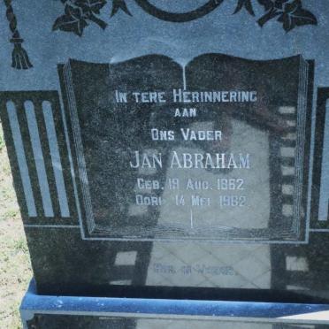 ZYL Jan Abraham, van 1862-1962 &amp; Susanna Maria Johanna VAN PLETSEN 1888-1961
