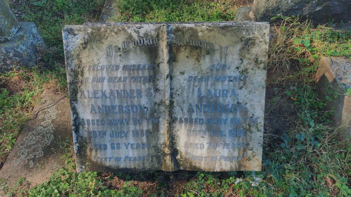ANDERSON Alexander S. -1956 & Laura -1961
