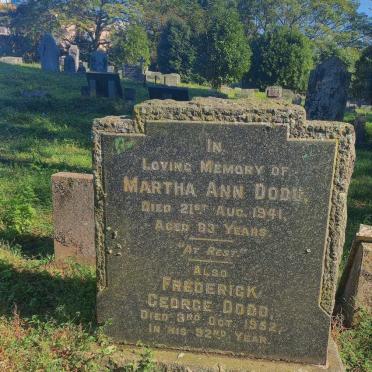 DODD Frederick George -1952 & Martha Ann -1941