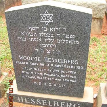 HESSELBERG Woolfie -1980