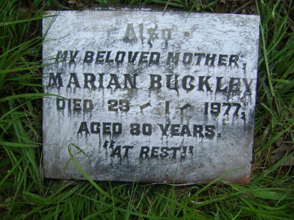 BUCKLEY Marian -1977