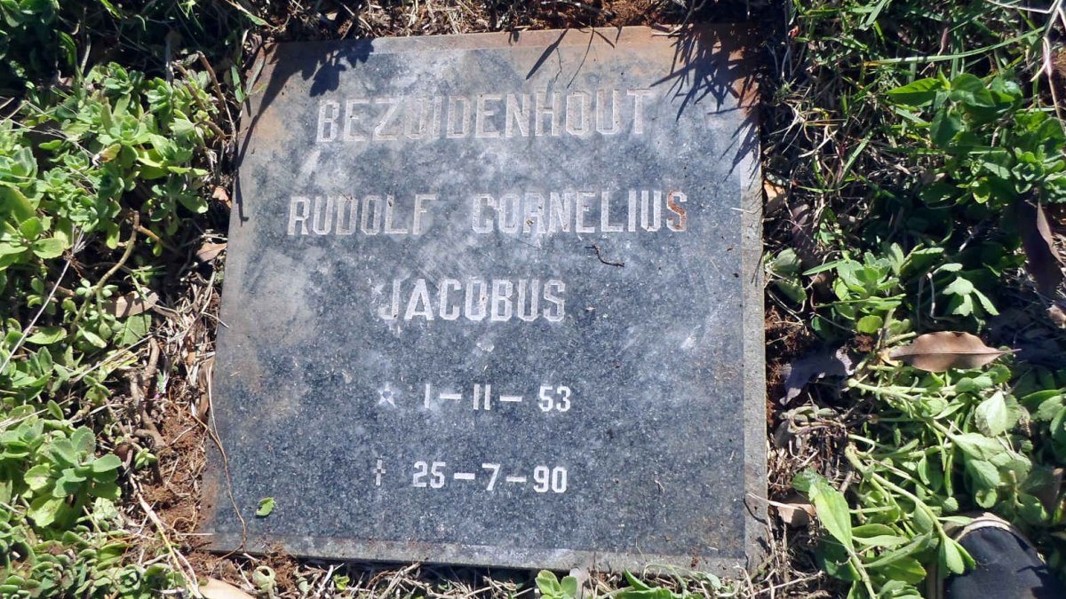 BEZUIDENHOUT Rudolf Cornelius 53-90