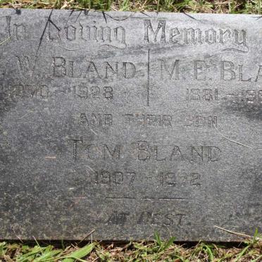 BLAND T.W. 1870-1928 &amp; M.E. 1881-1964 :: BLAND Tom 1907-1972