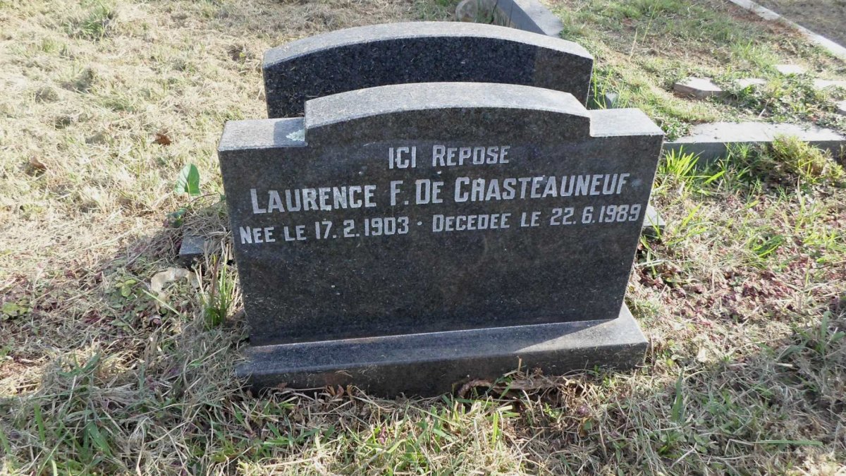 CHASTEAUNEUF Laurence F., de 1903-1989