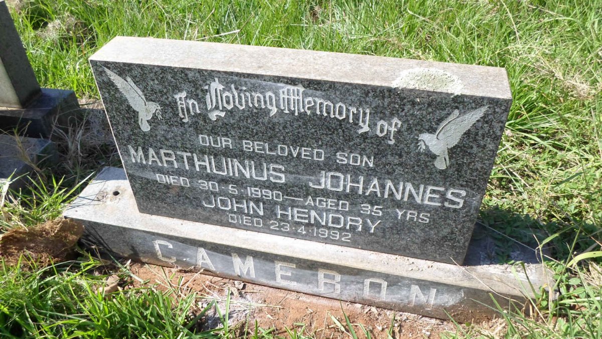 CAMERON Marthuinus Johannes -1990 :: CAMERON John Hendry -1992