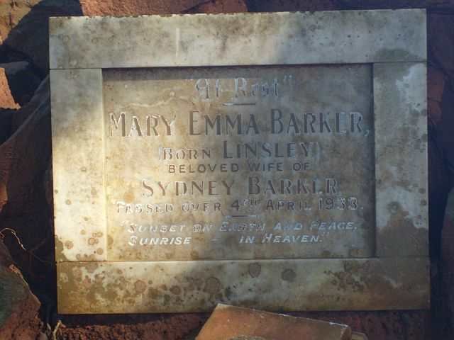 BARKER Mary Emma nee LINSLEY -1933