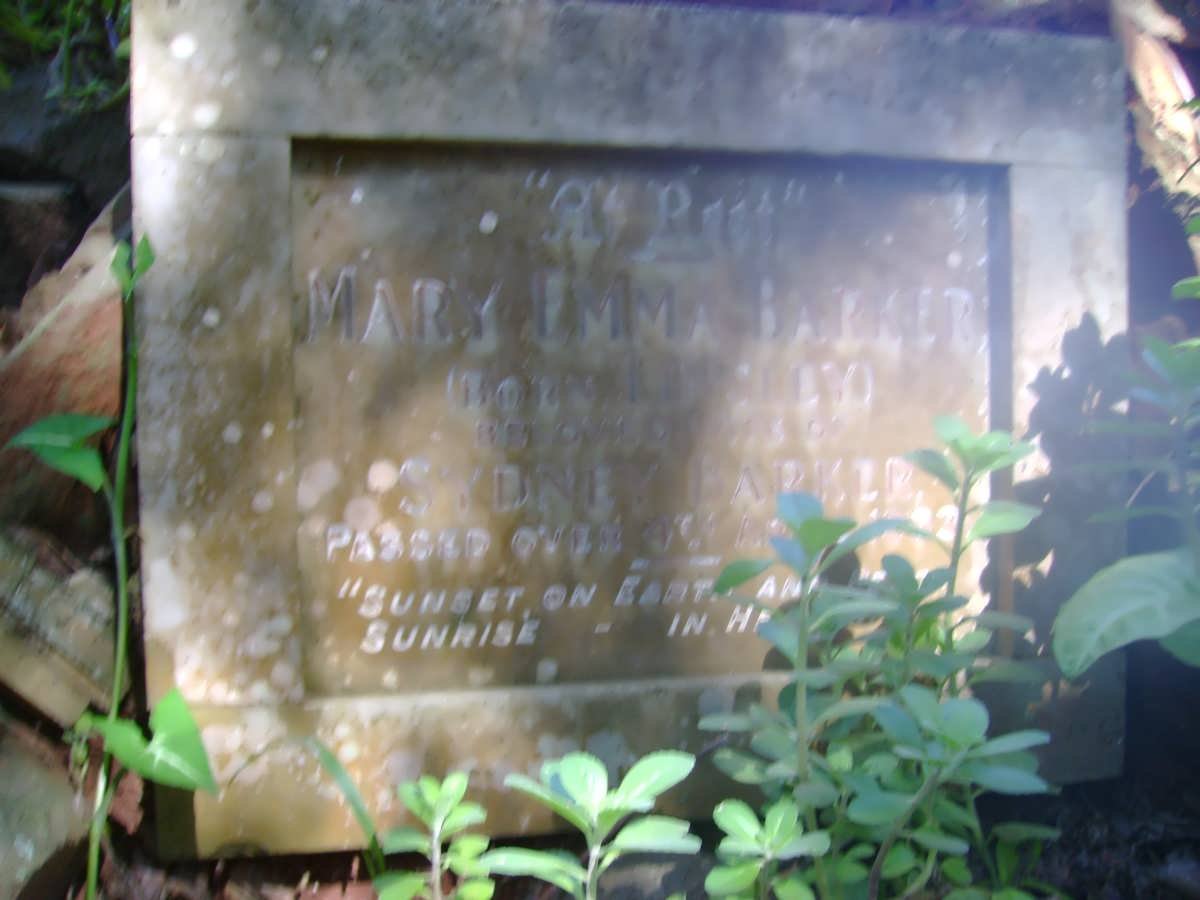 BARKER Sydney -1943 &amp; Mary Emma -1933