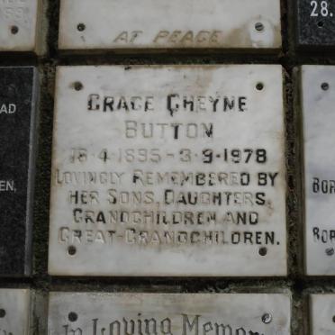BUTTON Grace Cheyne 1895-1978