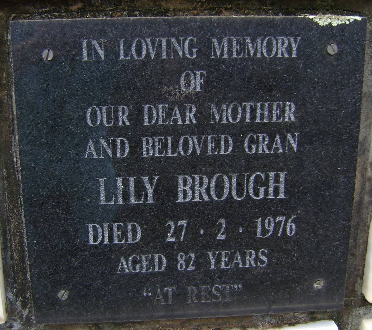 BROUGH Lily -1976