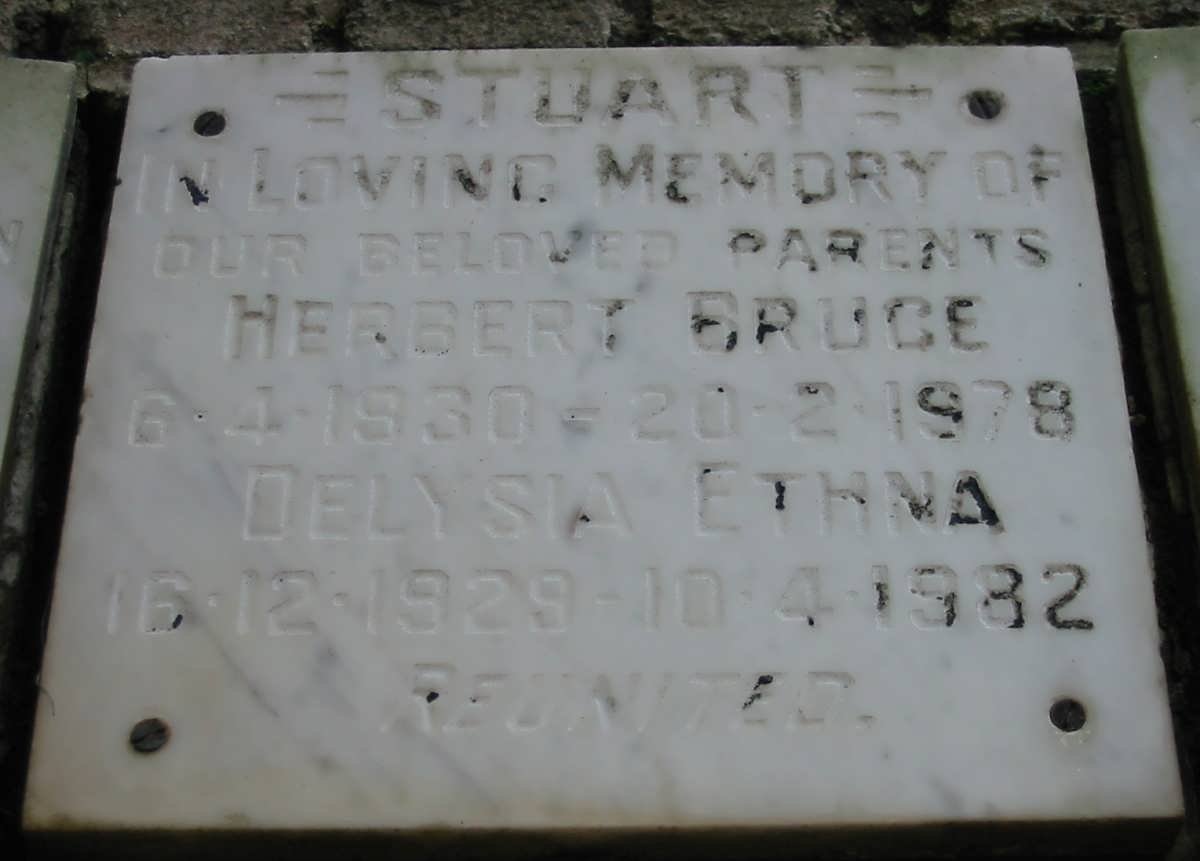 BRUCE Herbert 1930-1978 &amp; Delysia Ethna 1929-1982