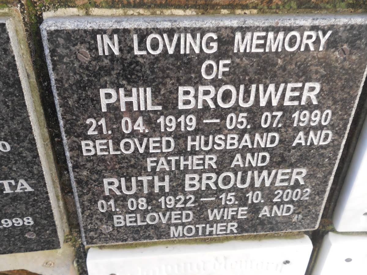 BROUWER Phil 1919-1990 &amp; Ruth 1922-2002