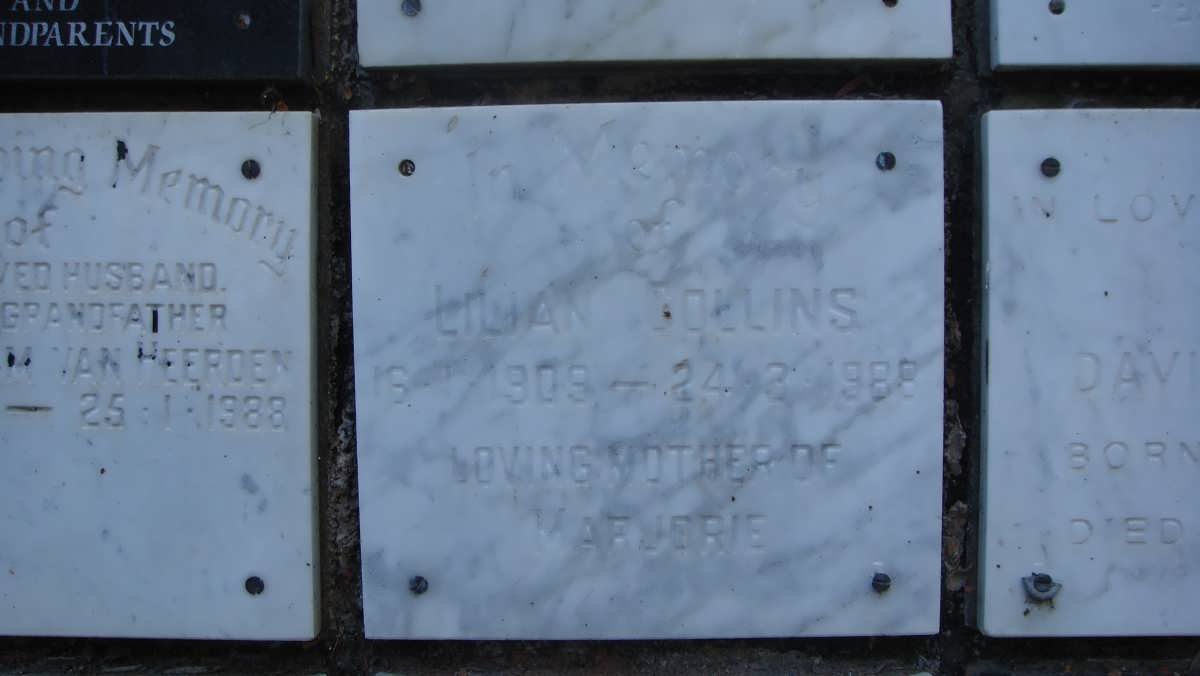 COLLINS Lilian 1909-1988