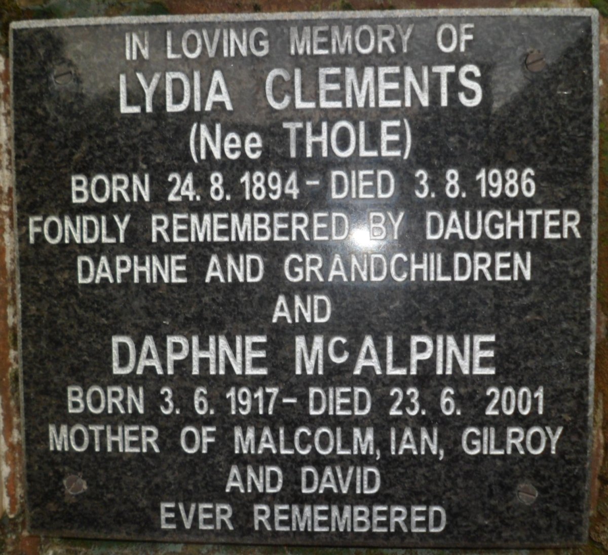 CLEMENTS Lydia nee THOLE 1894-1986 :: McALPINE Daphne 1917-2001