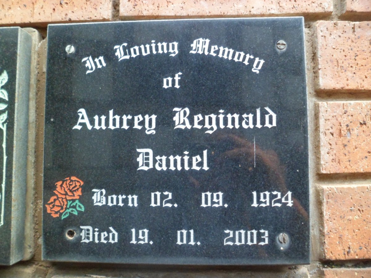 DANIEL Aubrey Reginald 1924-2003