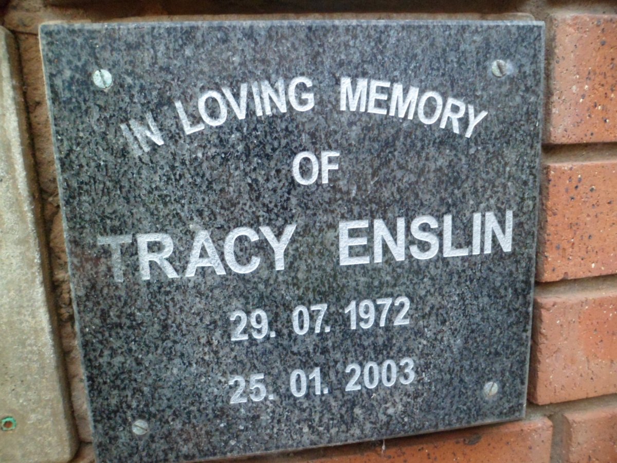 ENSLIN Tracy 1972-2003