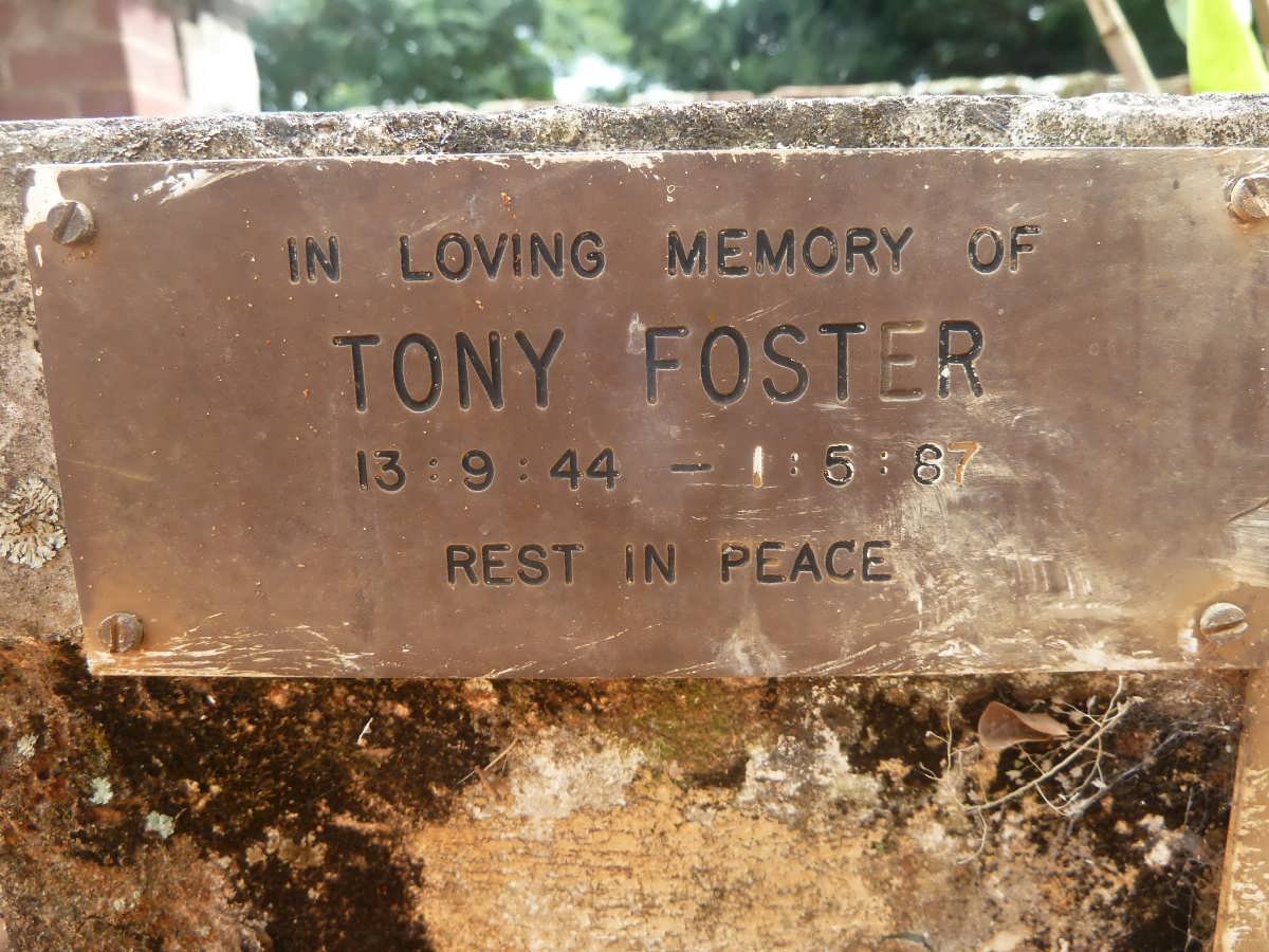 FOSTER Tony 1944-1987