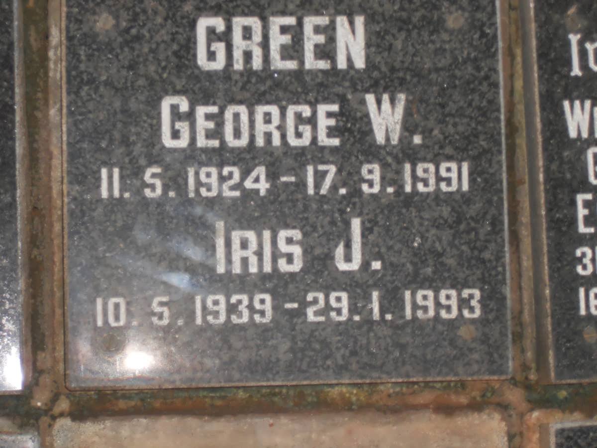 GREEN George W. 1924-1991 &amp; Iris J. 1939-1993