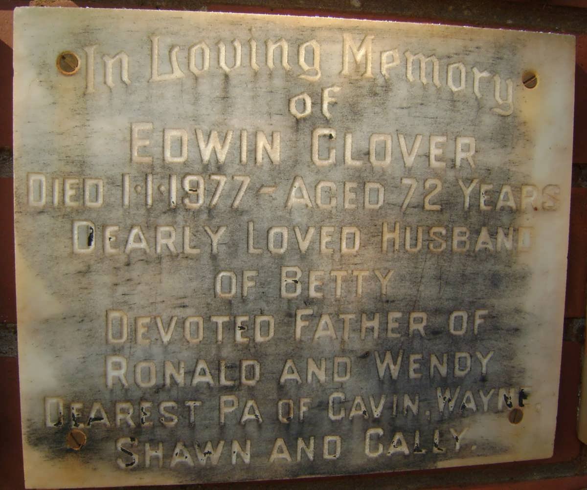 GLOVER Edwin -1977