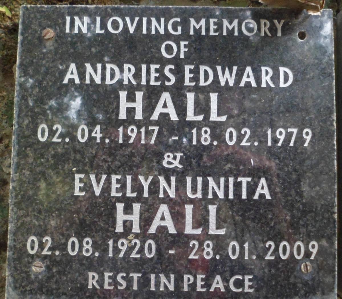 HALL Andries Edward 1917-1979 &amp; Evelyn Unita 1920-2009