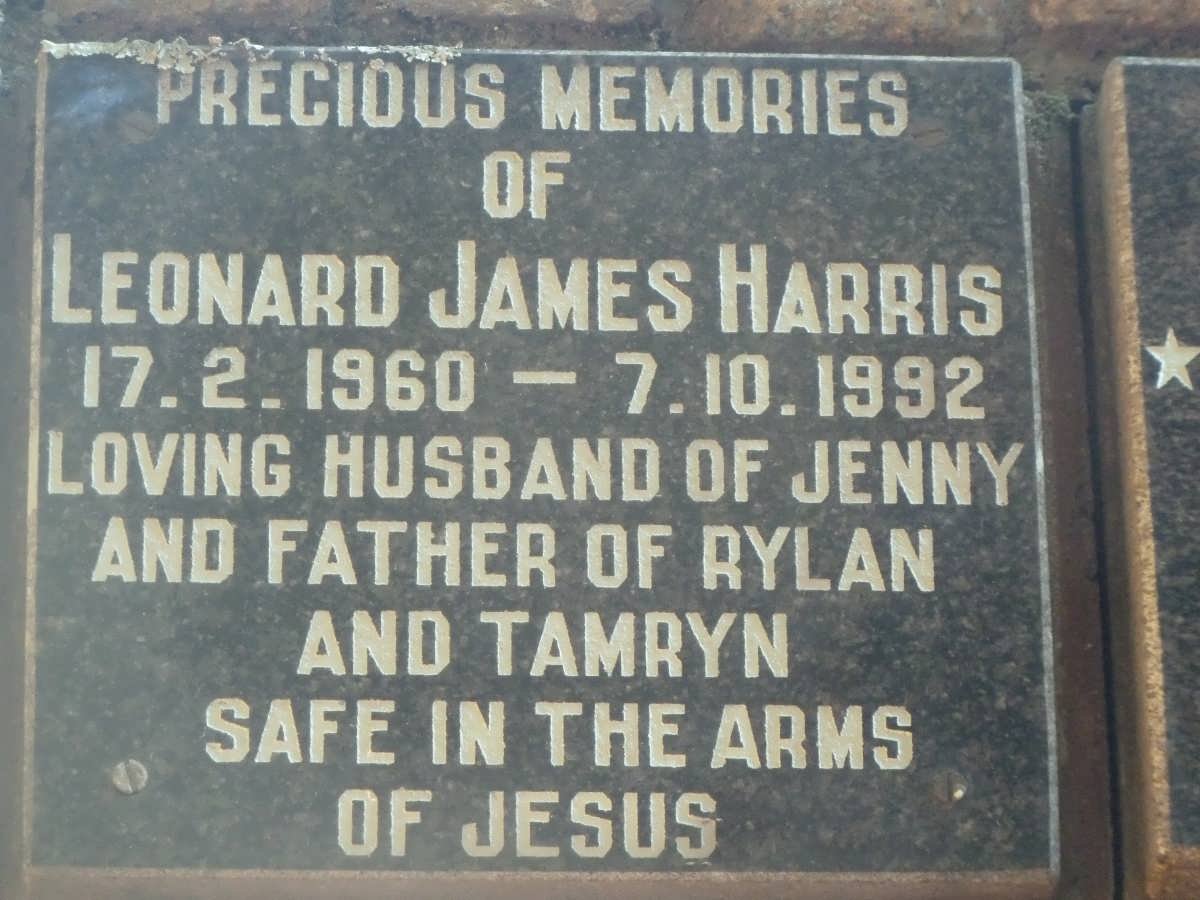 HARRIS Leonard James 1960-1992
