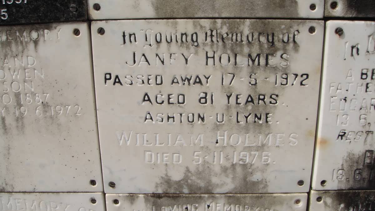 HOLMES William -1976 &amp; Janey -1972