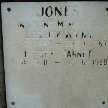 JONES Hersey Garnet 1920-1988 :: JONES Lesley Wynn 1947-1967
