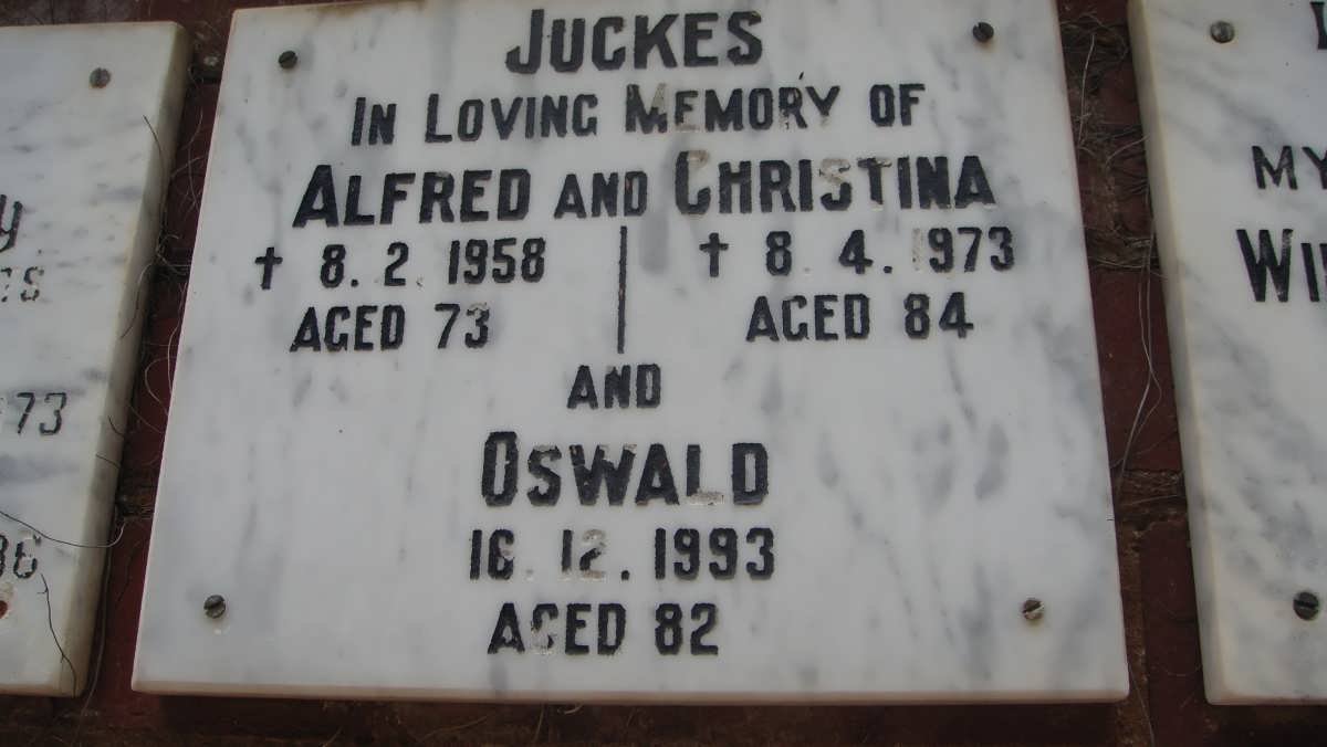 JUCKES  Alfred -1958 &amp; Christina -1973 :: JUCKES Oswald -1993