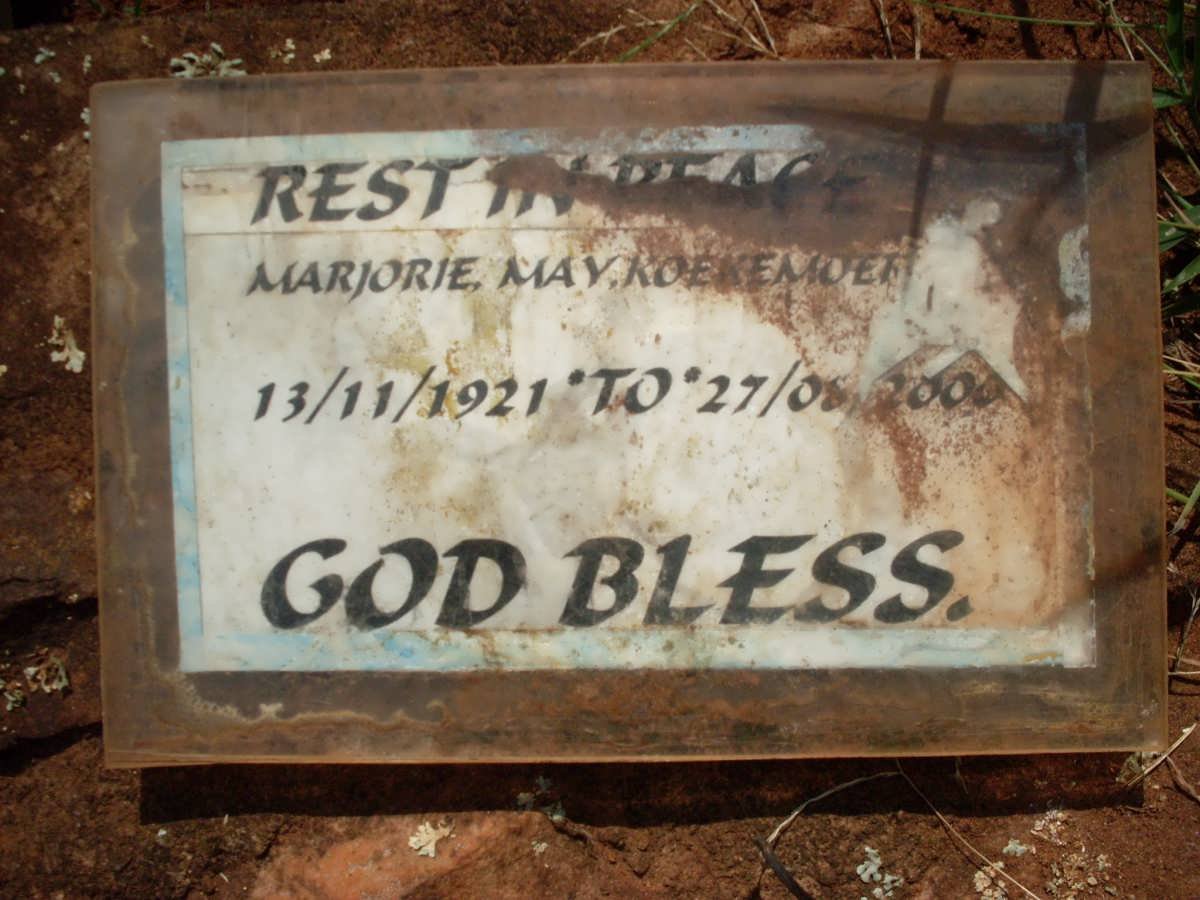KOEKEMOER Marjorie May 1921-2000