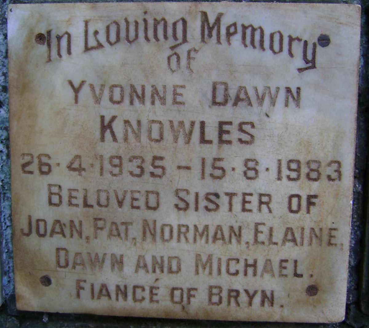 KNOWLES Yvonne Dawn 1935-1983