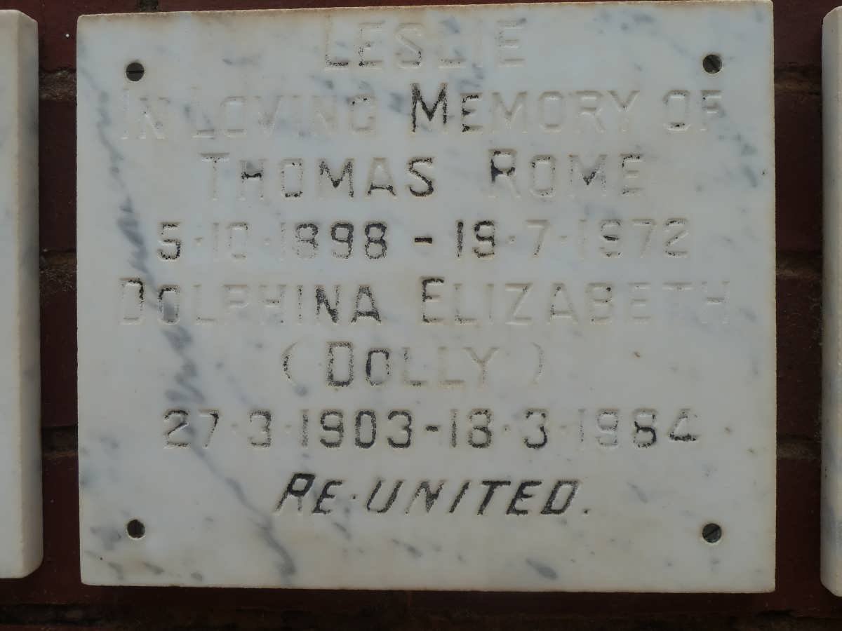 LESLIE Thomas Rome 1898-1972 &amp; Dolphina Elizabeth 1903-1984