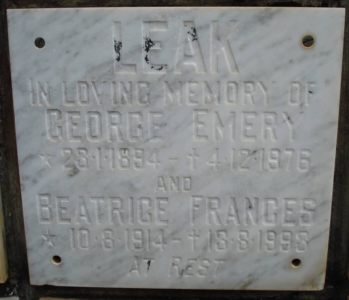LEAK George Emery 1894-1976 &amp; Beatrice Frances 1914-1993