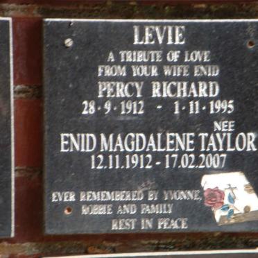 LEVIE Percy Richard 1912-1995 &amp; Enid Magdalene TAYLOR 1912-2007