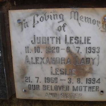 LESLIE Judith 1920-1993 :: LESLIE Alexandra 1960-1994