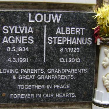 LOUW Albert Stephanus 1929-2013 &amp; Sylvia Agnes 1934-1991