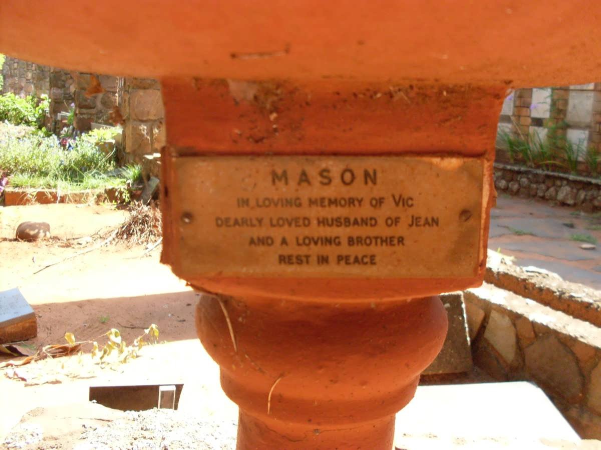 MASON Vic