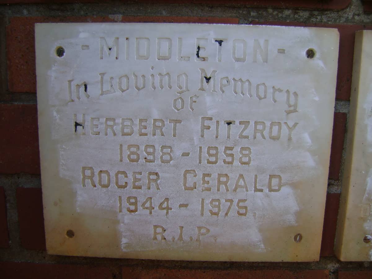 MIDDLETON Herbert Fitzroy 1898-1958 :: MIDDLETON Roger Gerald 1944-1975