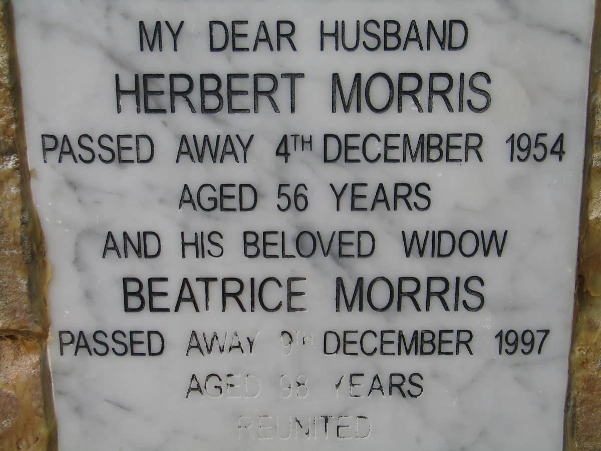MORRIS Herbert -1954 &amp; Beatrice -1997