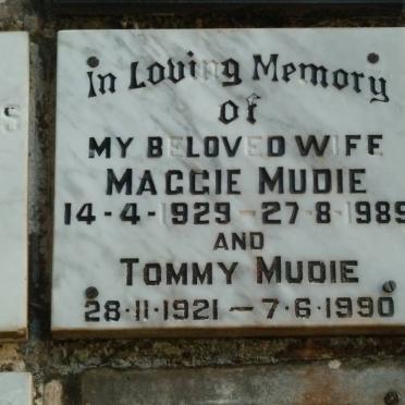 MUDIE Tommy 1921-1990 &amp; Maggie 1929-1989