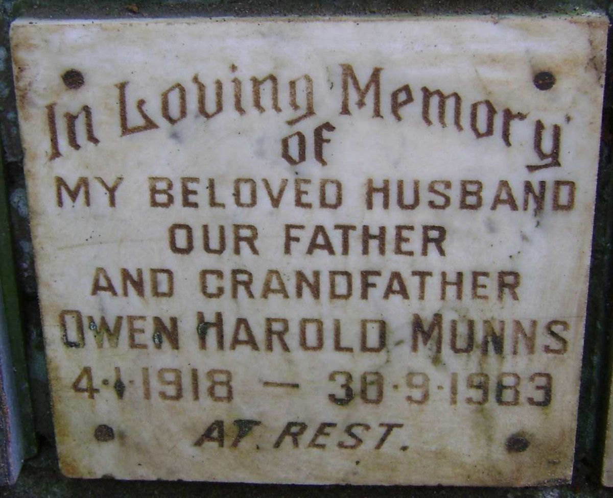 MUNNS Owen Harold 1918-1983
